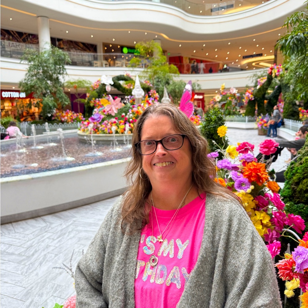 Meet your Posher, Tracy